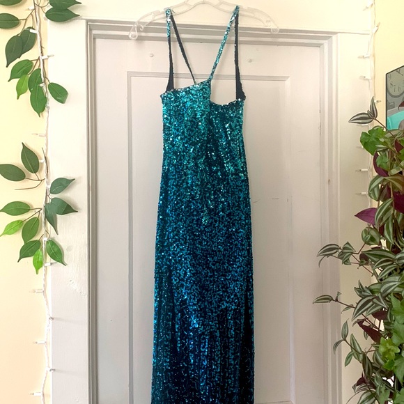 Adrianna Papell Evening ombré blue sequin gown sequin prom dress wedding guest - Picture 4 of 12